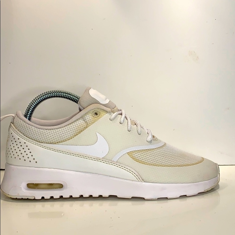Women’s NIKE Air Max Thea 599409-101